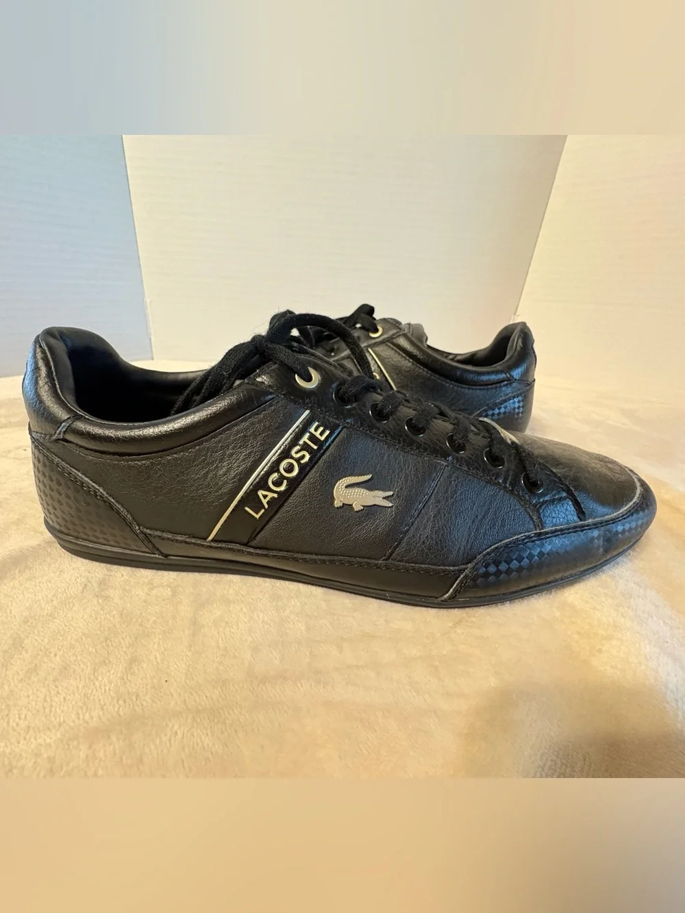 Lacoste Men's Black Low-Top Leather Athletic Sneakers
